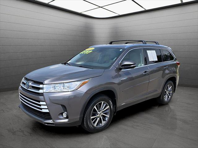 Used 2019 Toyota Highlander XLE