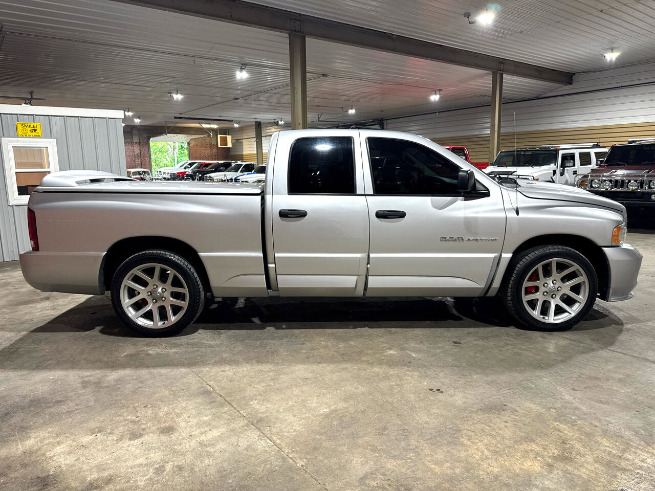 Used 2005 Dodge Ram 1500 Truck 2WD Quad Cab image 4