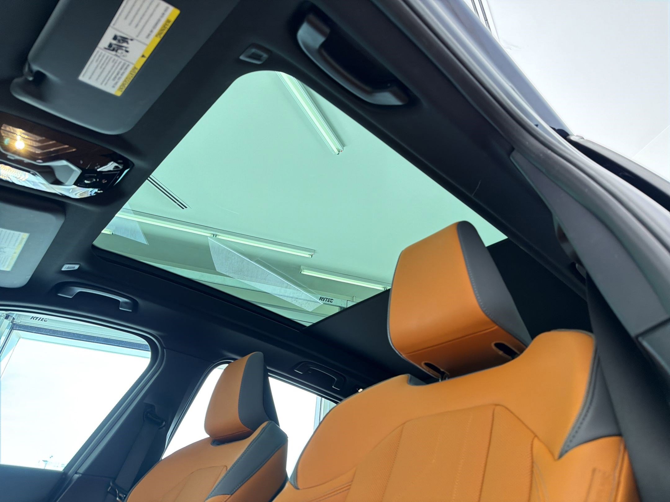 Used 2025 BMW X3 xDrive30i w/ Premium Package image 16