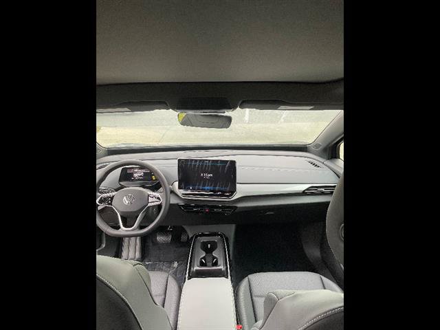 New 2025 Volkswagen ID.4 Pro S Plus AWD/4WD image 10