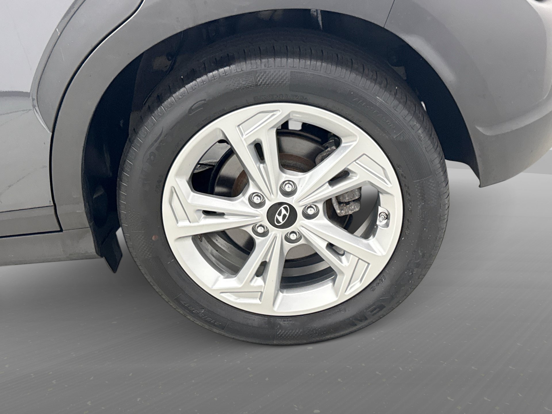 Used 2023 Hyundai Kona SEL AWD/4WD image 24
