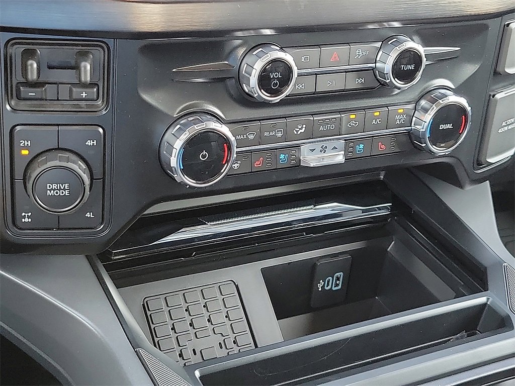 New 2026 Ford F250 Lariat image 17