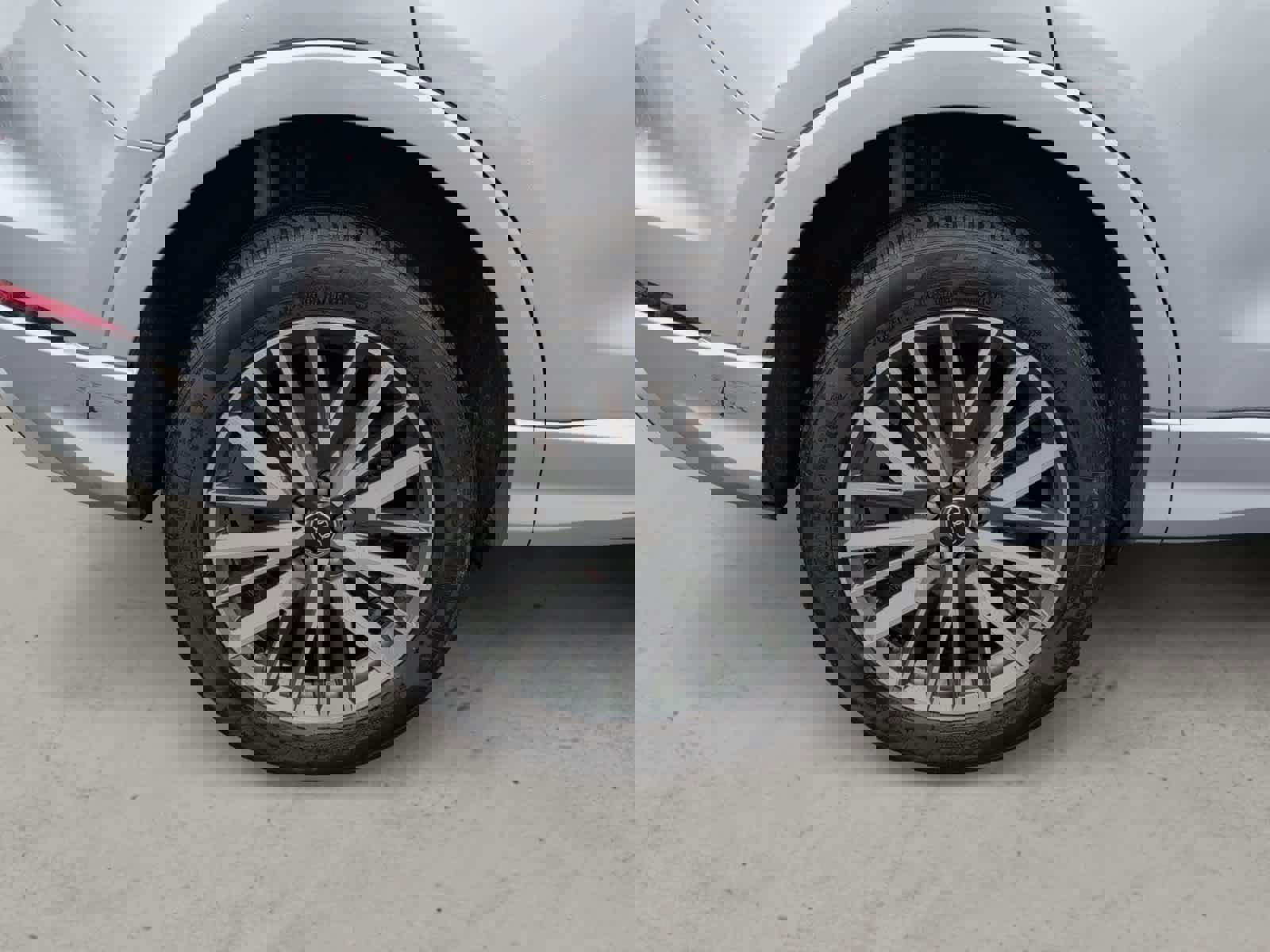 Used 2022 Audi Q3 2.0T Premium Plus w/ Premium Plus Package image 14