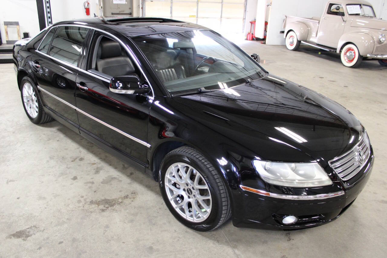 Used 2004 Volkswagen Phaeton V8 AWD/4WD image 16