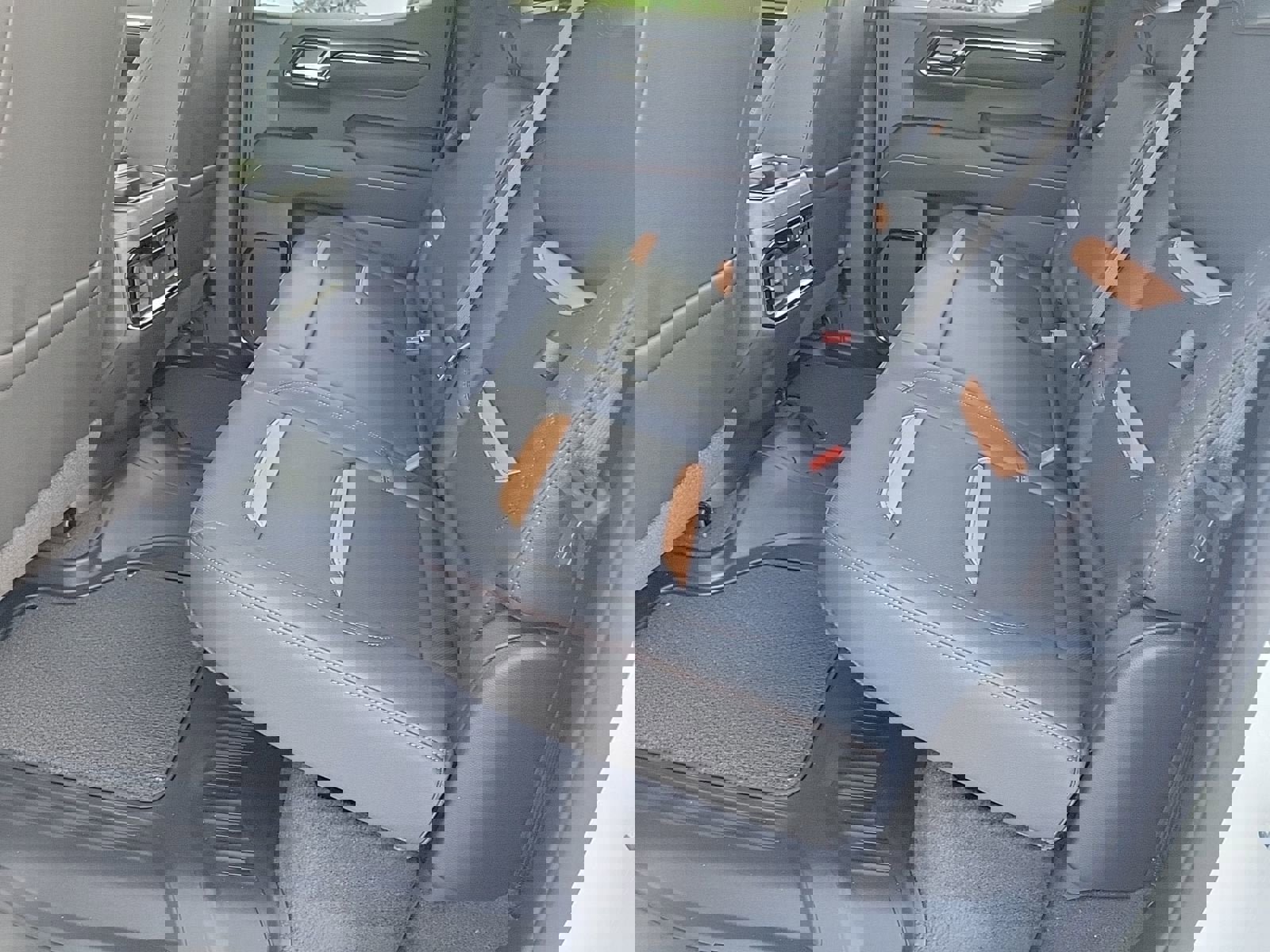 New 2026 GMC Sierra 1500 AT4 w/ AT4 Premium Package AWD/4WD image 24