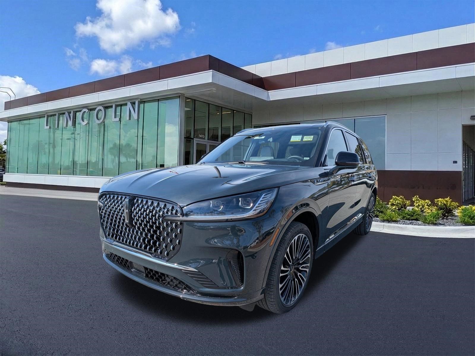 New 2026 Lincoln Aviator Black Label image 8
