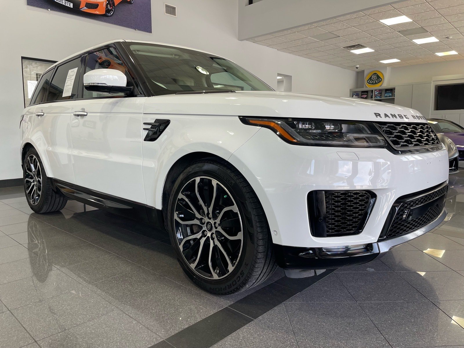 Used 2022 Land Rover Range Rover Sport HSE Silver Edition AWD/4WD image 7