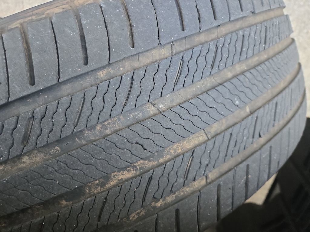 Certified 2024 Toyota Highlander XLE image 38