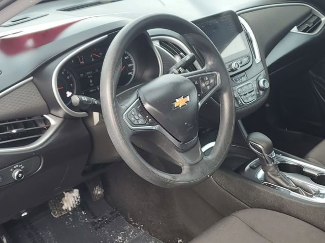 Used 2022 Chevrolet Malibu LT image 8