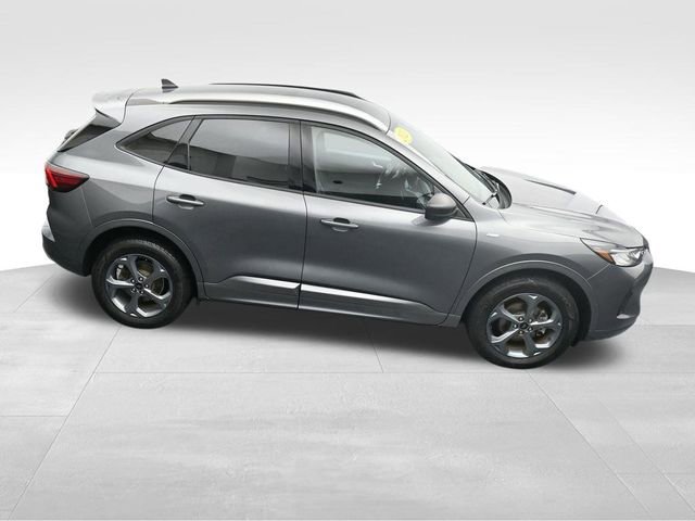 Used 2023 Ford Escape ST-Line w/ Tech Pack #1 image 27