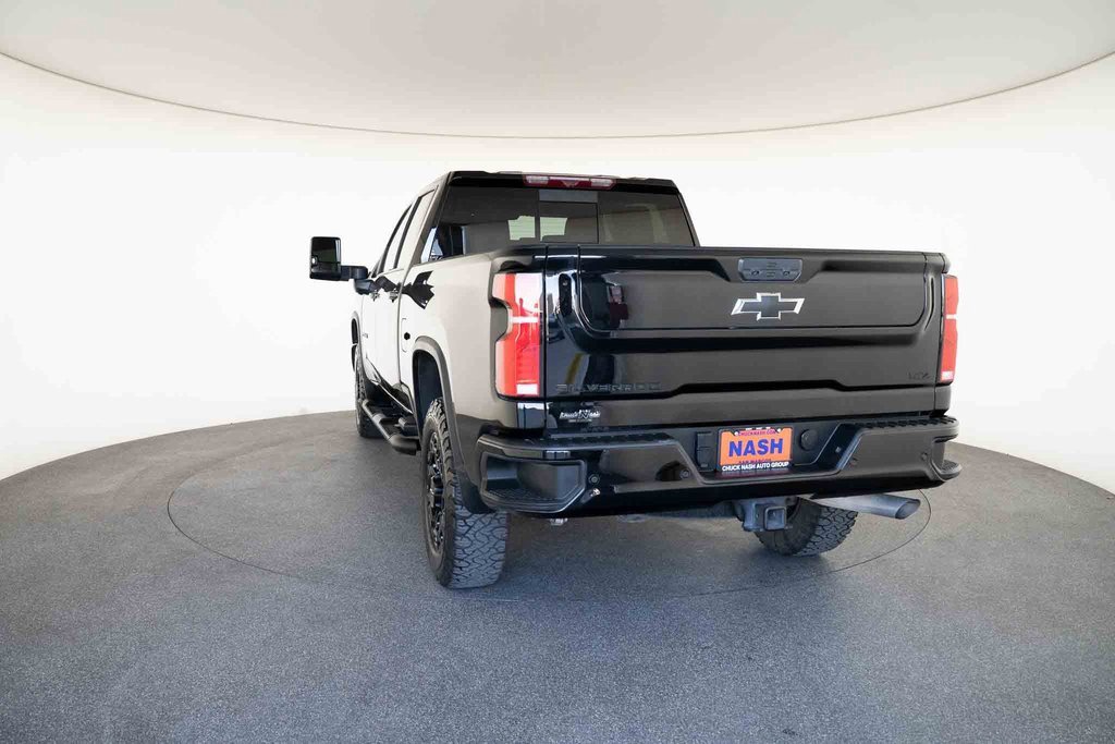 Used 2024 Chevrolet Silverado 2500 LTZ w/ LTZ Plus Package image 14