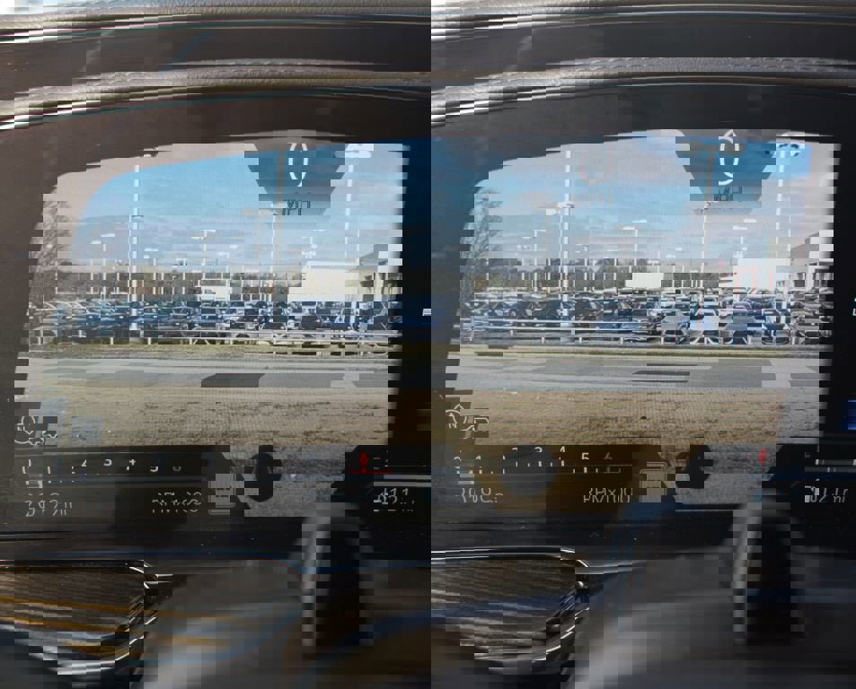 Used 2024 Cadillac Escalade Sport w/ Touring Package image 4