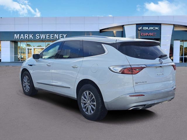 Used 2023 Buick Enclave Essence image 29