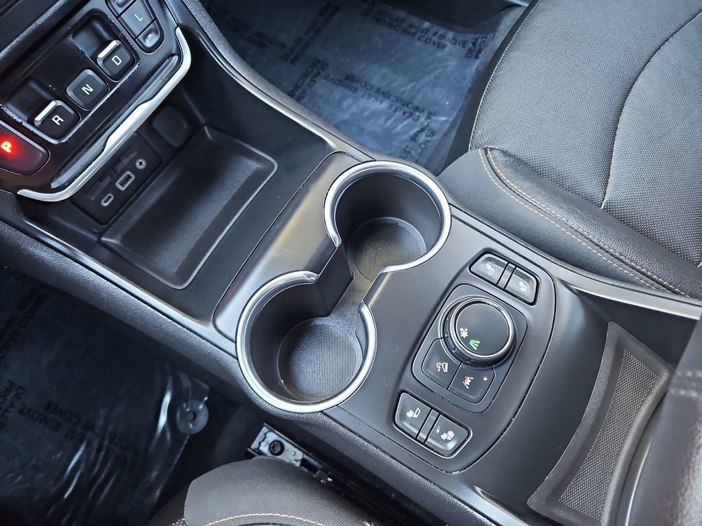 Used 2020 GMC Terrain SLT w/ Preferred Package image 21