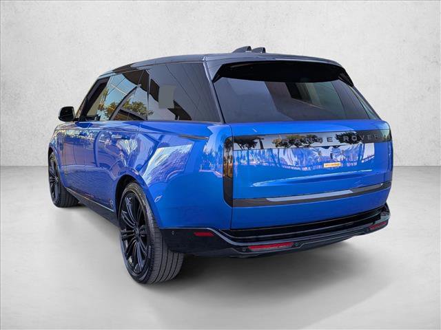 Certified 2025 Land Rover Range Rover Long Wheelbase SE image 8
