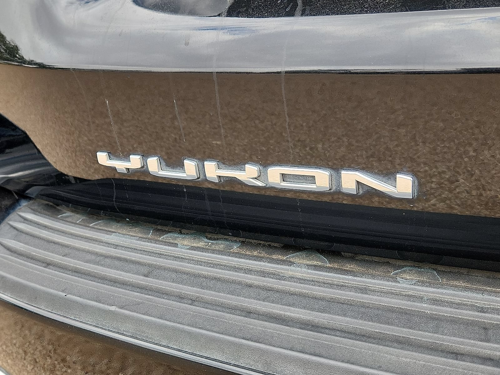 Used 2021 GMC Yukon Denali AWD/4WD image 8