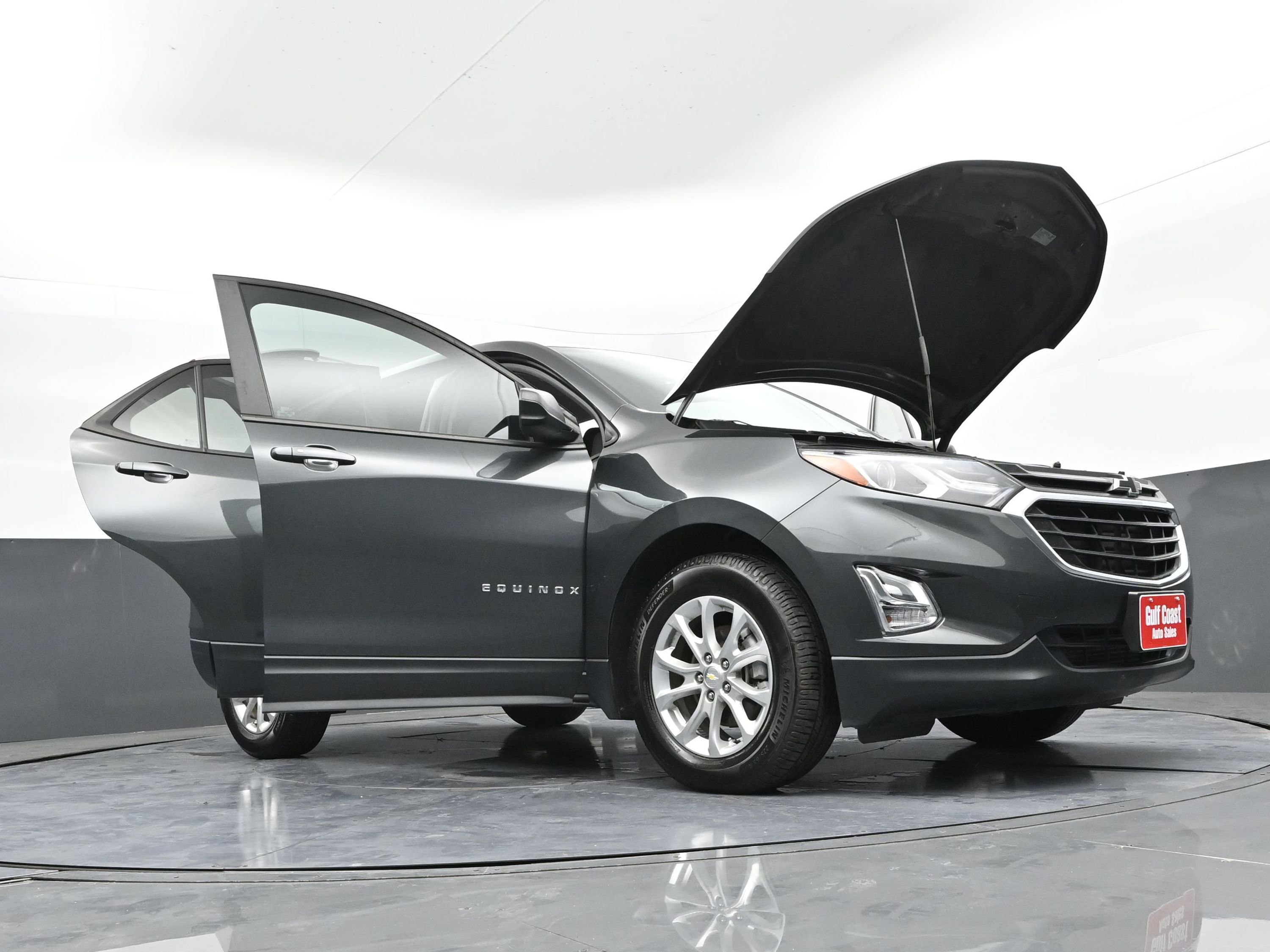Used 2021 Chevrolet Equinox LS w/ LS Convenience Package image 44