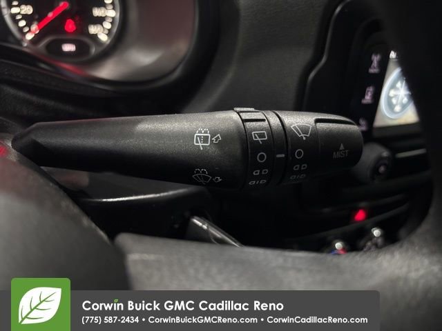 Used 2016 Jeep Renegade Sport w/ Power & Air Group image 27