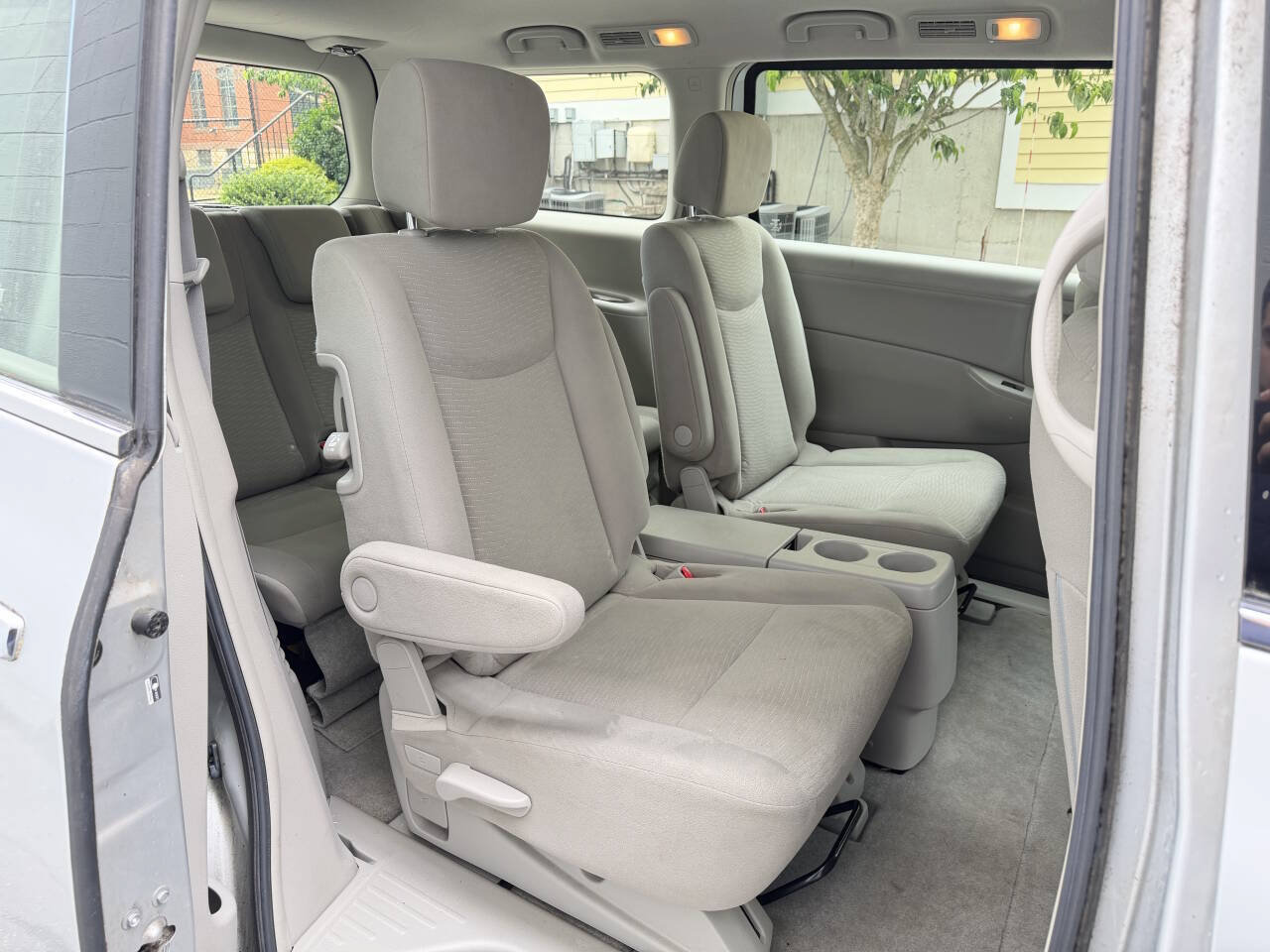 Used 2014 Nissan Quest S FWD image 19