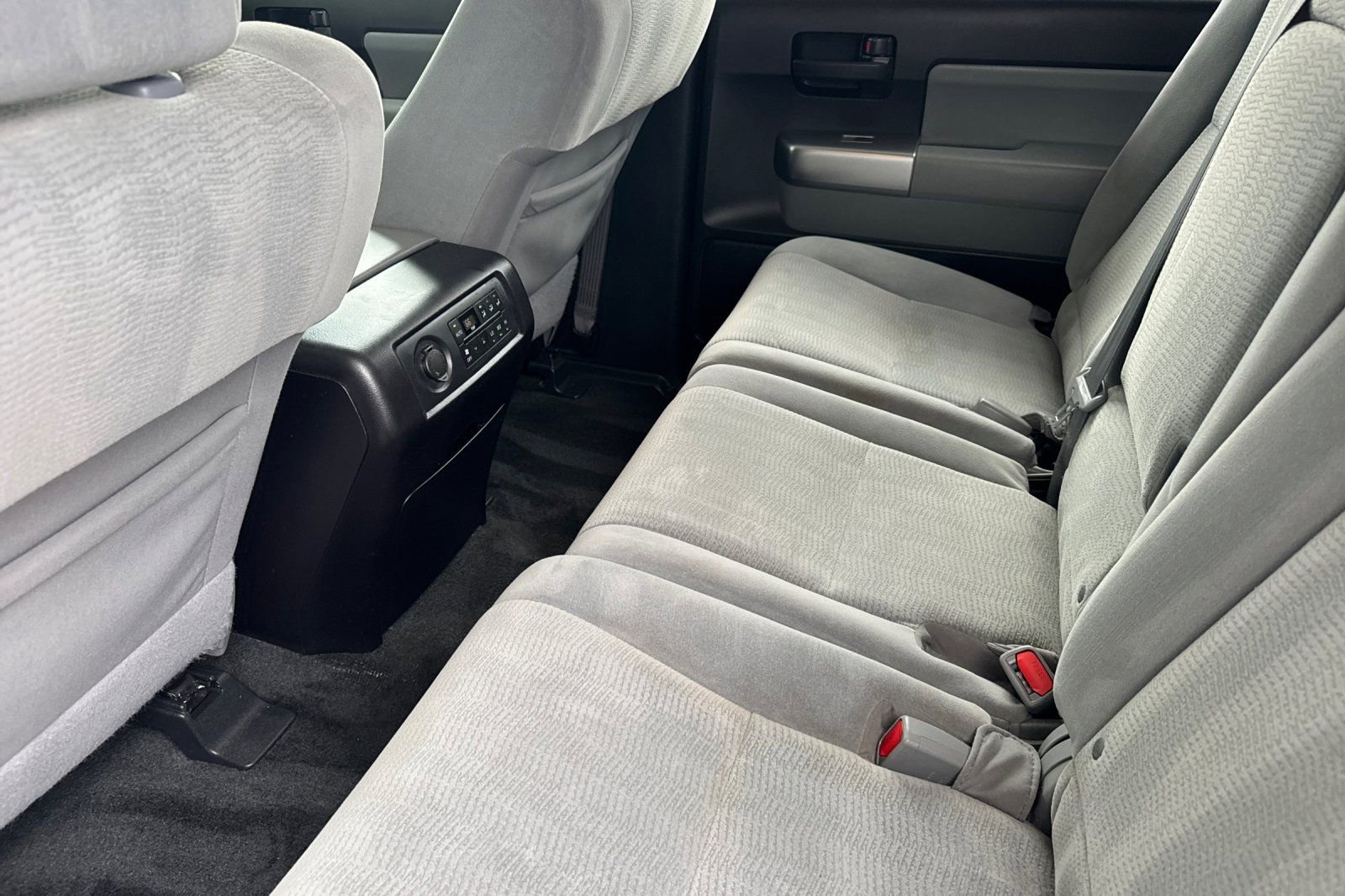 Certified 2018 Toyota Sequoia SR5 w/ Preferred Accessory Package RWD image 14