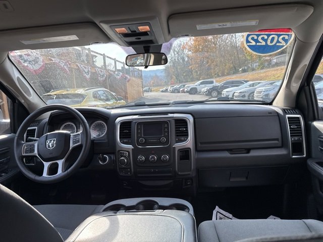 Used 2022 RAM 1500 Classic SLT image 14