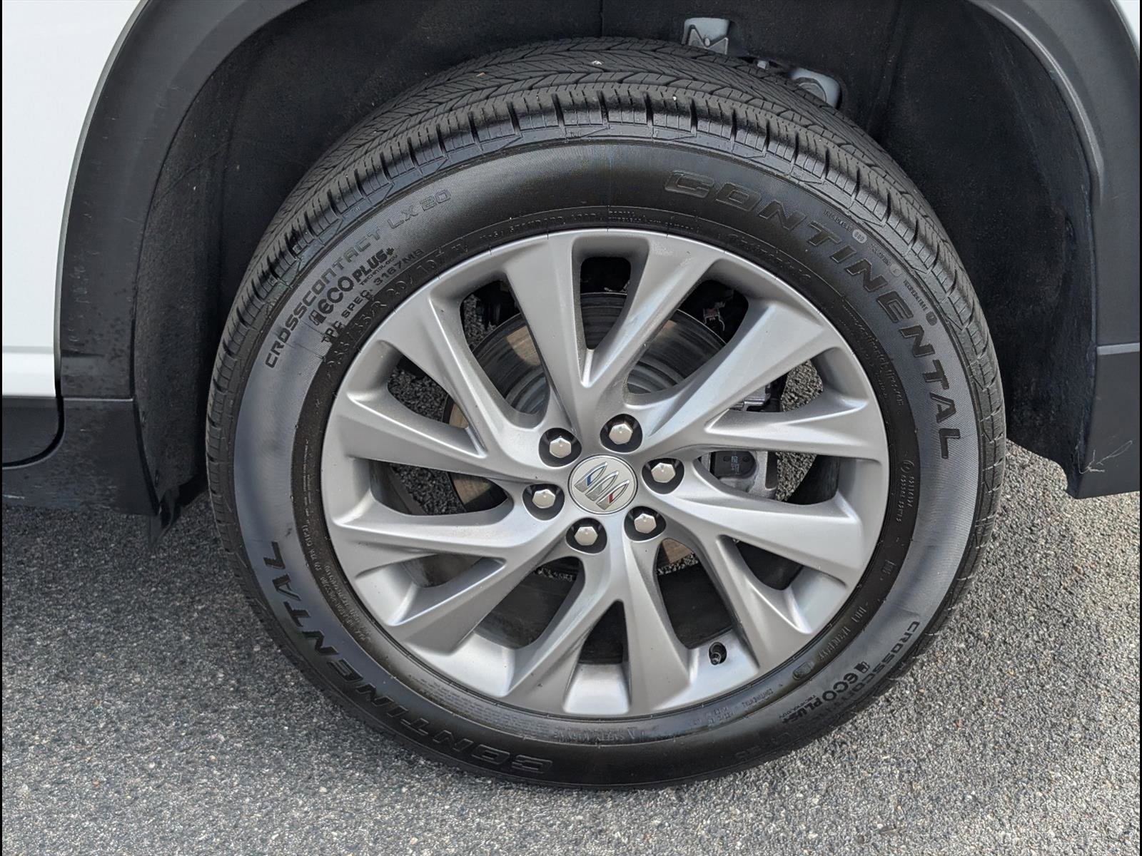 Used 2025 Buick Enclave Preferred FWD image 24
