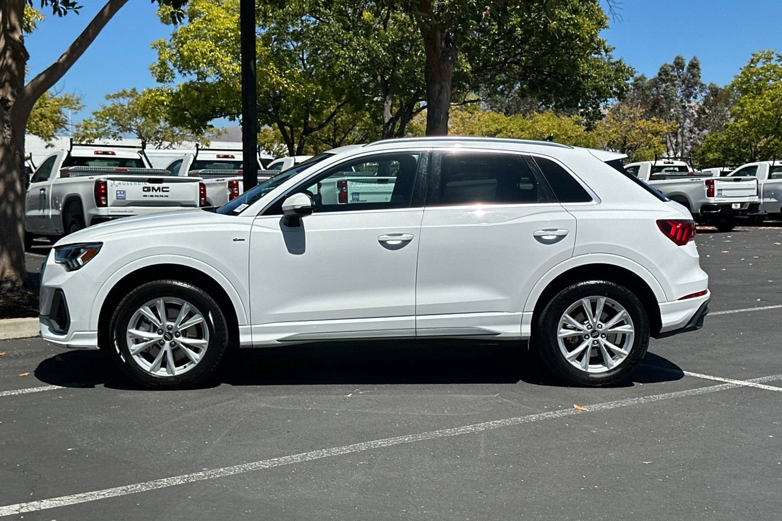 Used 2025 Audi Q3 2.0T Premium AWD/4WD image 7