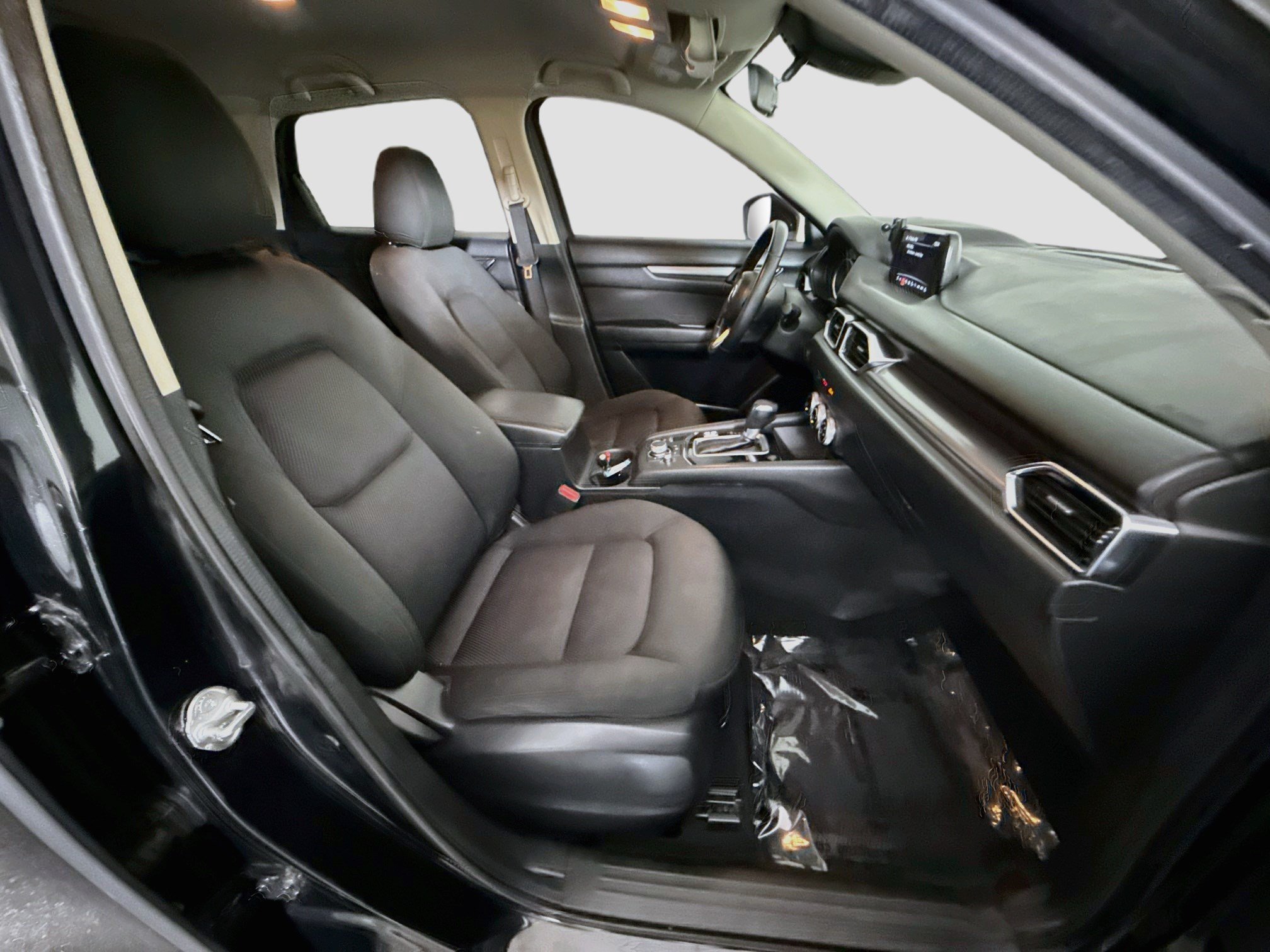 Used 2020 MAZDA CX-5 Sport FWD image 29