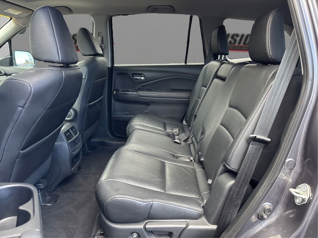 Used 2017 Honda Pilot EX-L image 10