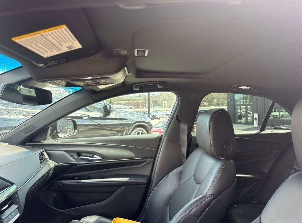 Used 2023 Cadillac CT4 V Blackwing image 9