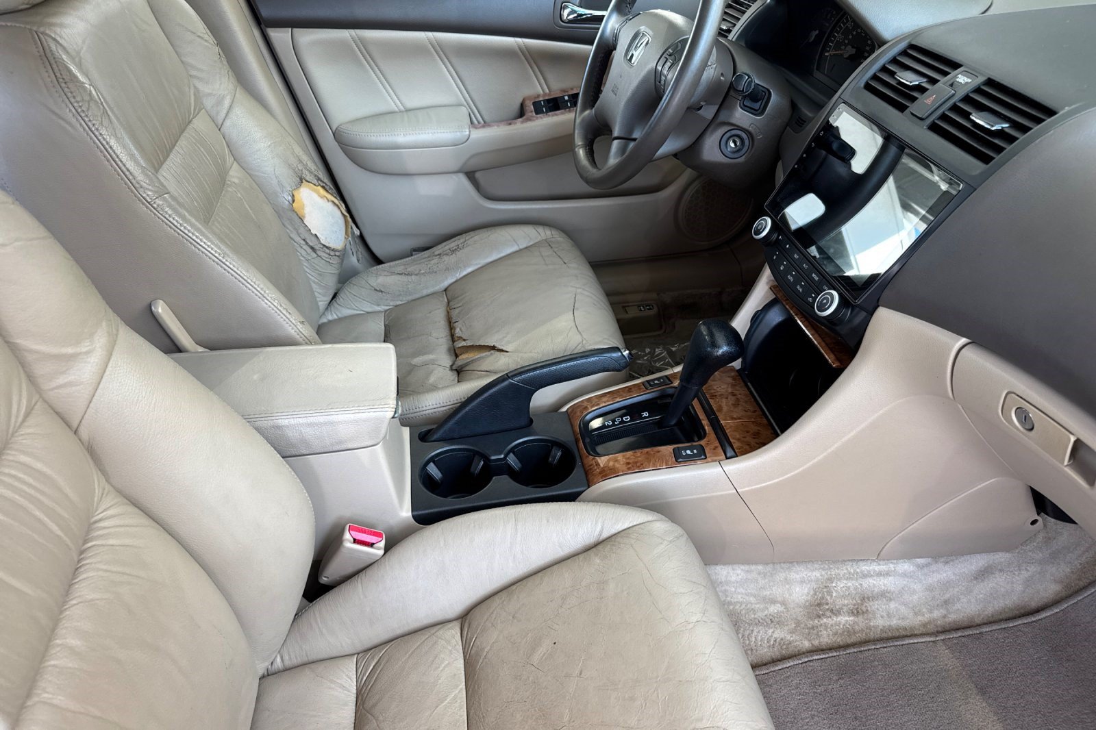 Used 2004 Honda Accord EX image 18