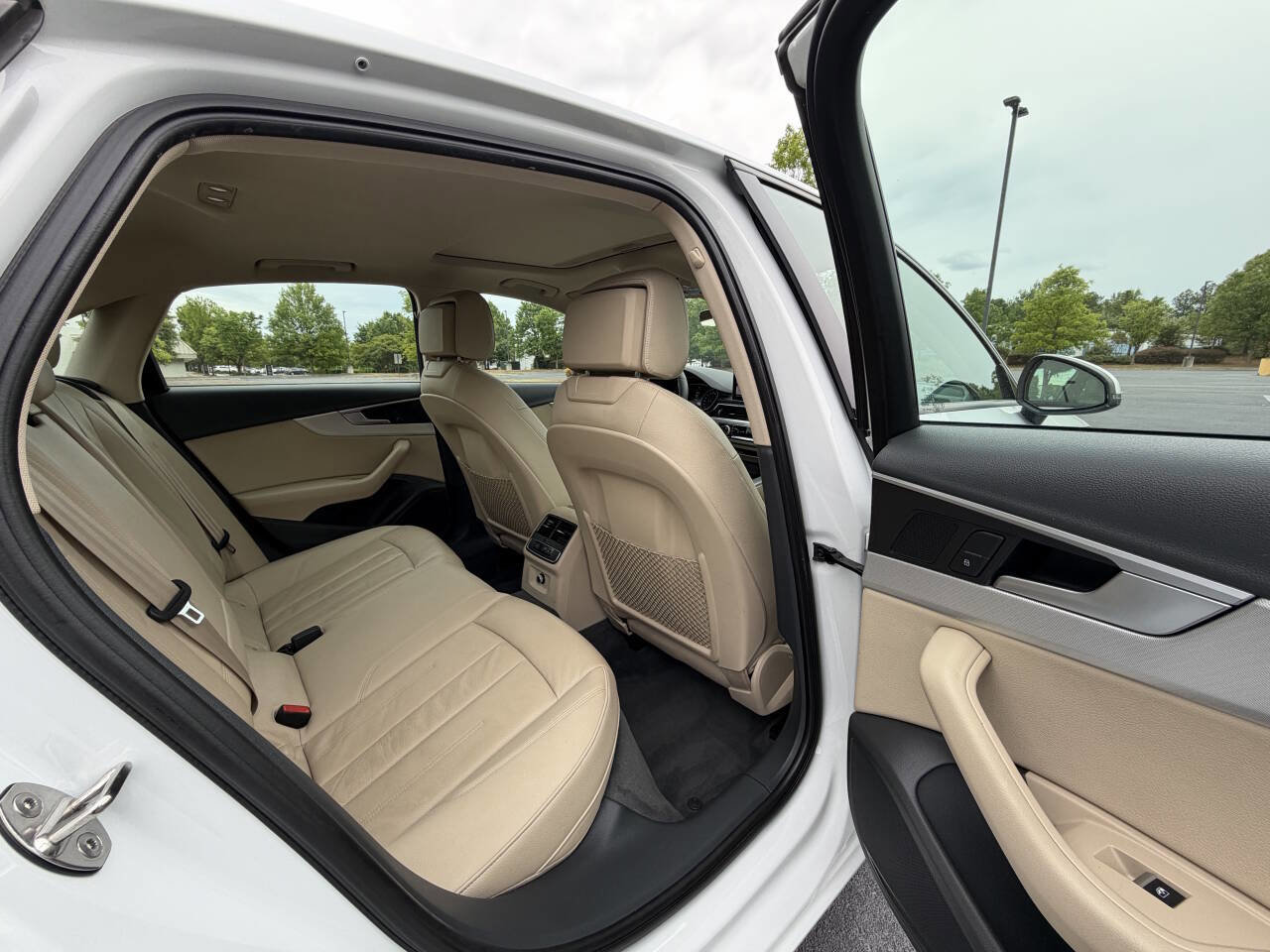 Used 2017 Audi A4 2.0T Premium FWD image 13