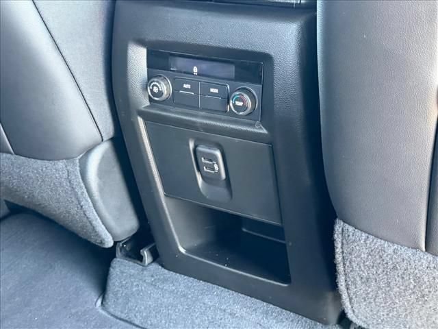 Certified 2023 Chevrolet Traverse LT FWD image 12