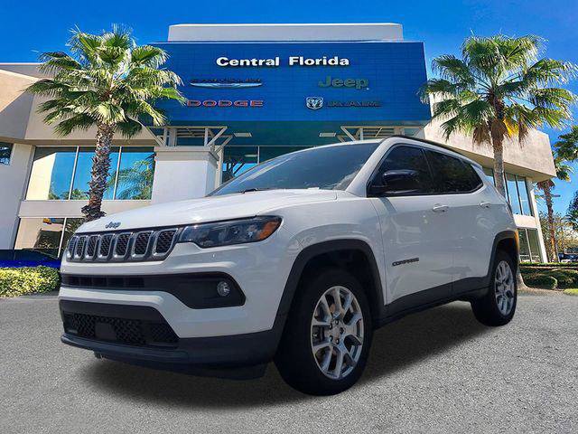 Certified 2023 Jeep Compass Latitude AWD/4WD image 9