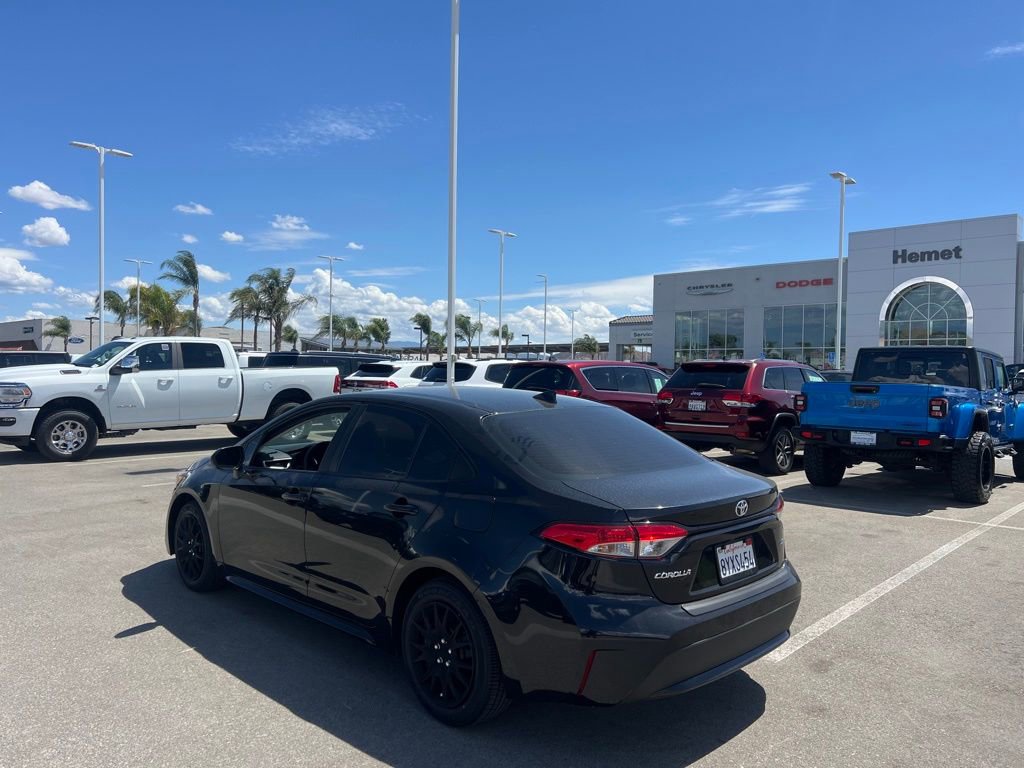 Used 2022 Toyota Corolla LE w/ Carpet Mat Package (TMS) image 6