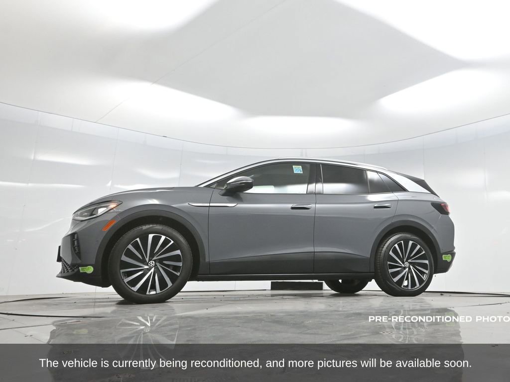 Used 2023 Volkswagen ID.4 Pro S Plus image 6