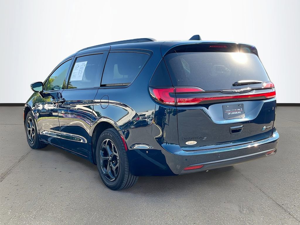 Certified 2024 Chrysler Pacifica Premium image 5