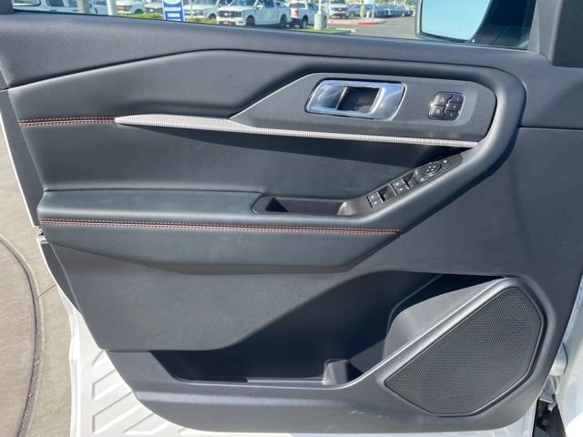 New 2026 Ford Explorer ST-Line w/ ST-Line Street Pack RWD image 18
