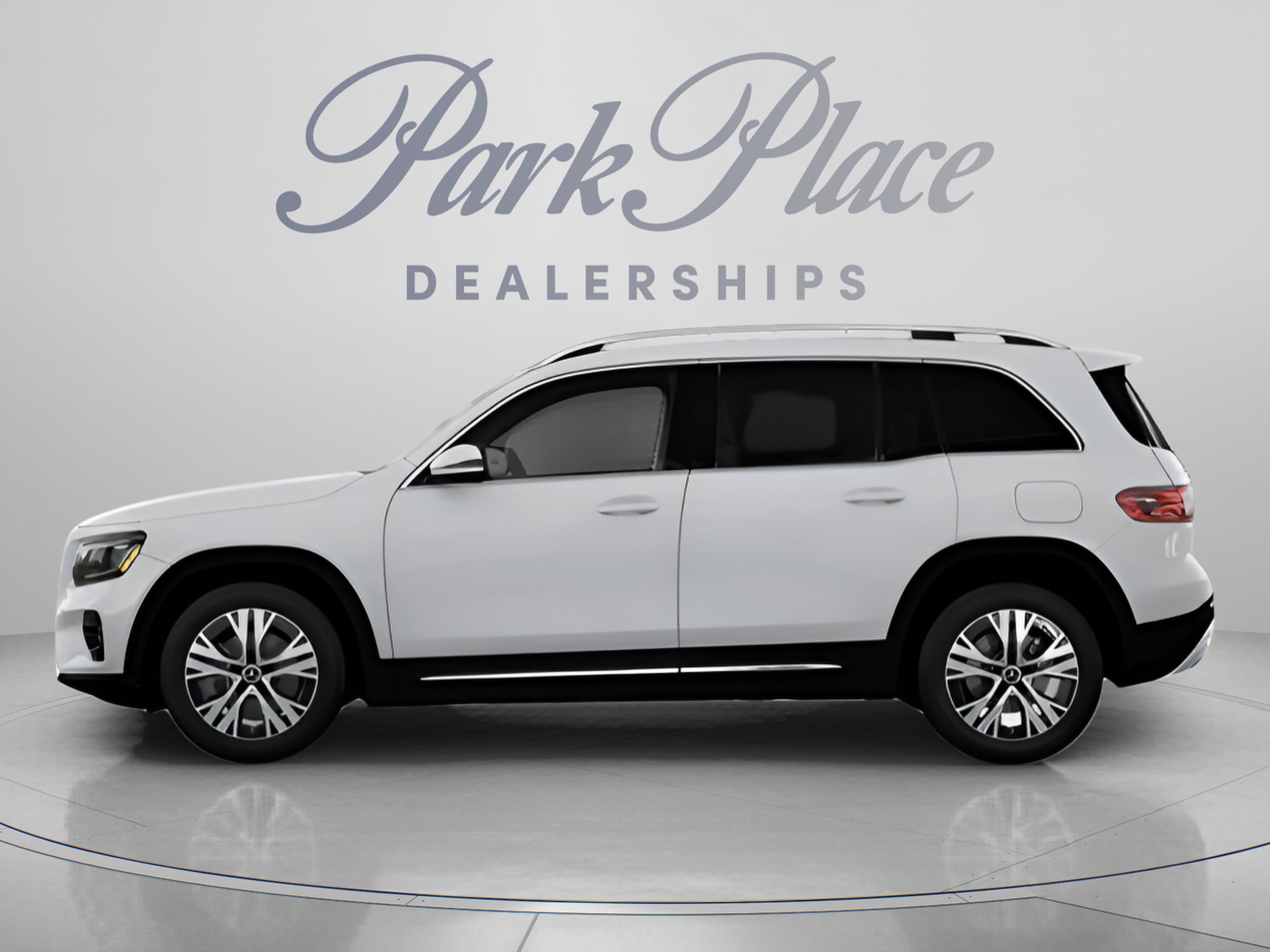 Used 2026 Mercedes-Benz GLB 250 image 7