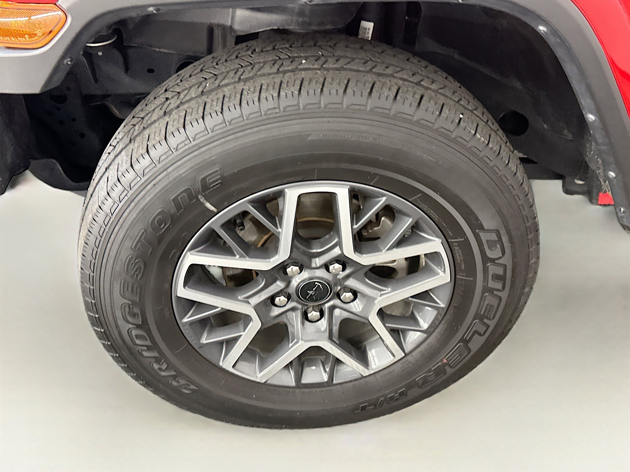 Used 2025 Jeep Wrangler Unlimited Sahara AWD/4WD image 11