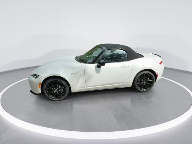 New 2026 MAZDA MX-5 Miata RF Grand Touring RWD image 4