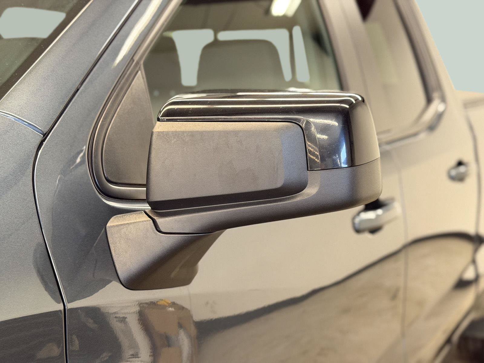 Used 2020 Chevrolet Silverado 1500 RST AWD/4WD image 43