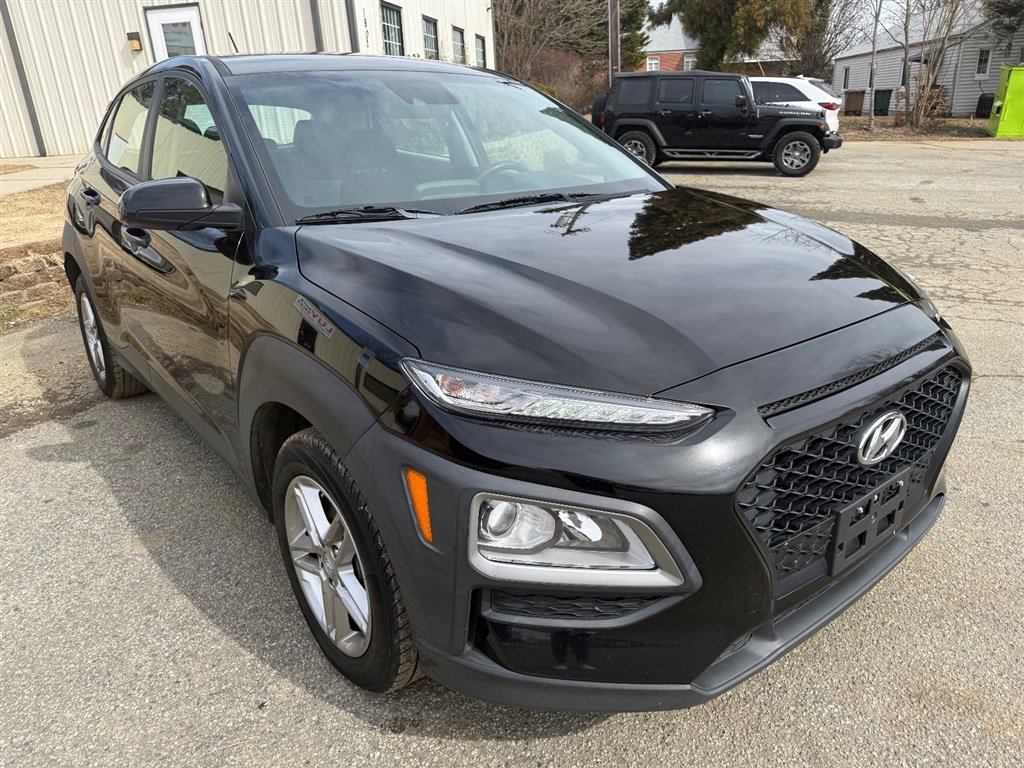 Used 2021 Hyundai Kona SE AWD/4WD image 7