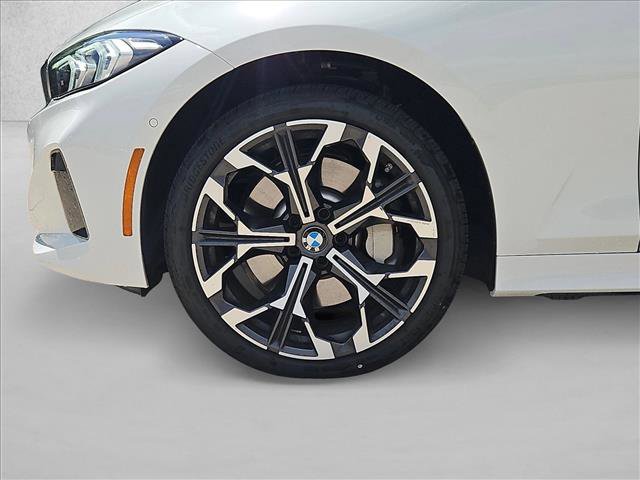 Used 2026 BMW 330i Sedan w/ Premium Package RWD image 22