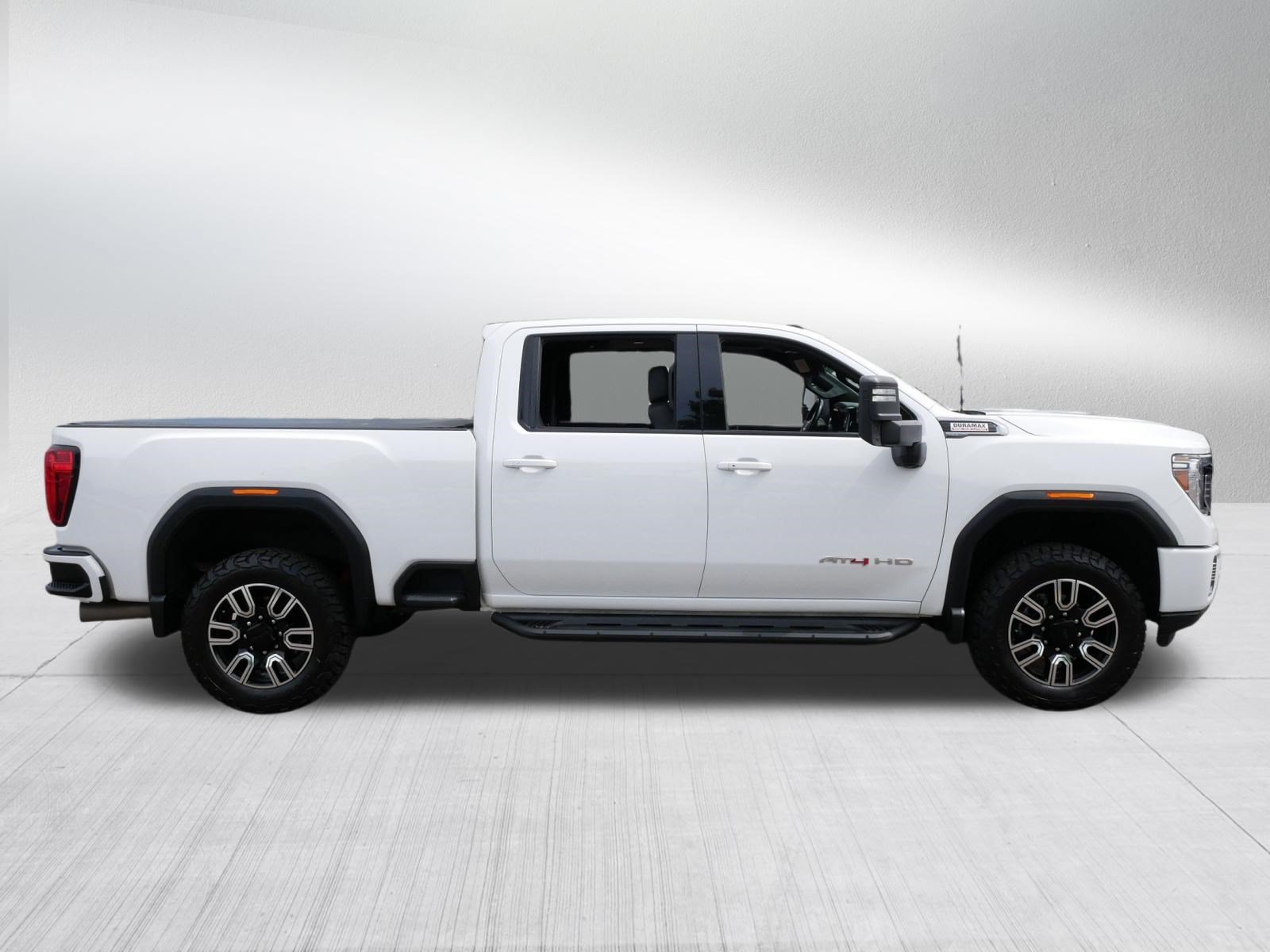 Used 2020 GMC Sierra 2500 AT4 w/ AT4 Premium Package AWD/4WD image 8