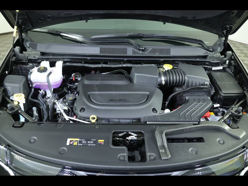 New 2027 Chrysler Pacifica Pinnacle w/ Theater Group AWD/4WD image 20