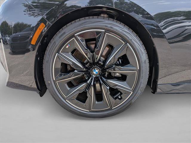 New 2026 BMW 740i RWD image 10