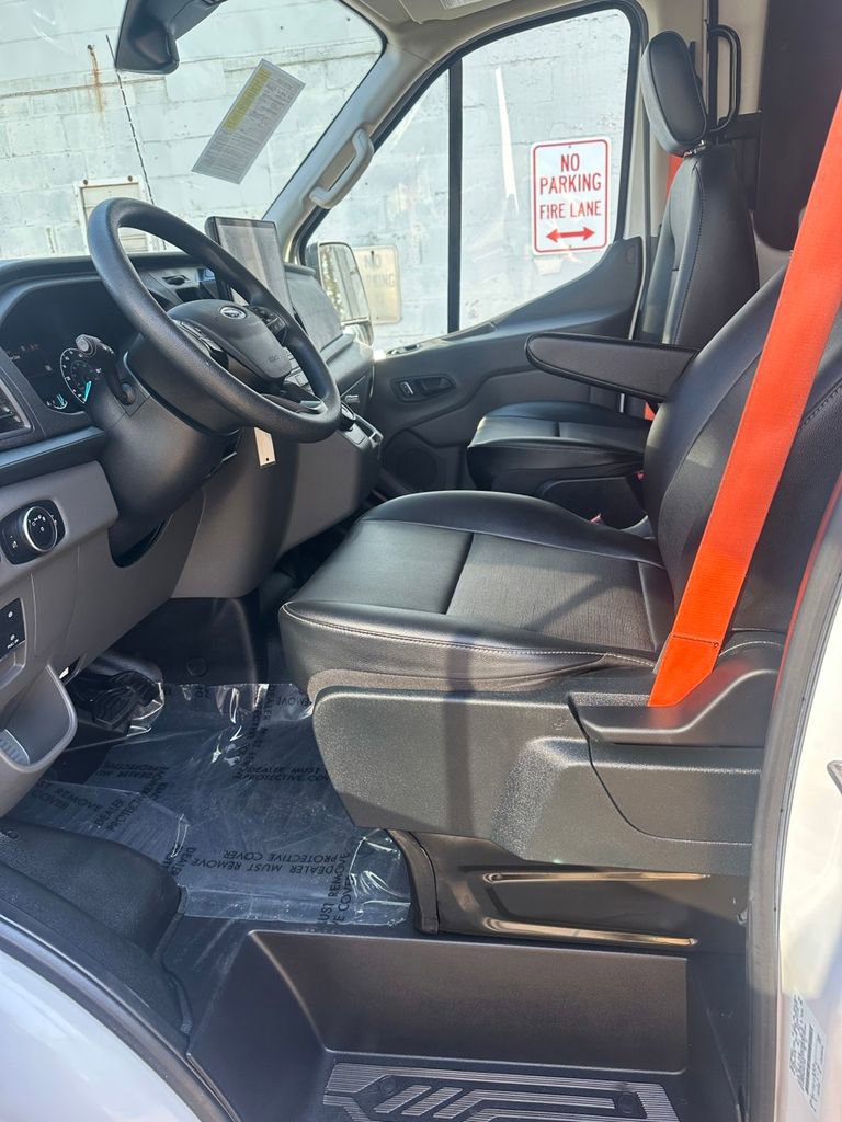 Used 2023 Ford E-Transit 148 High Roof Extended w/ Load Area Protection Package RWD image 13