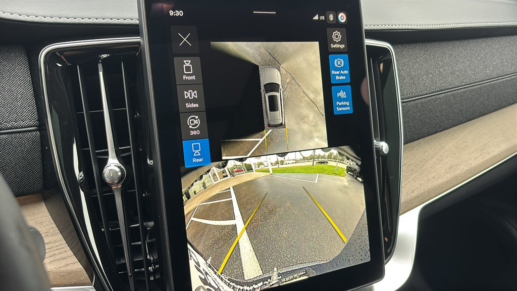 New 2027 Volvo XC90 T8 Plus AWD/4WD image 21