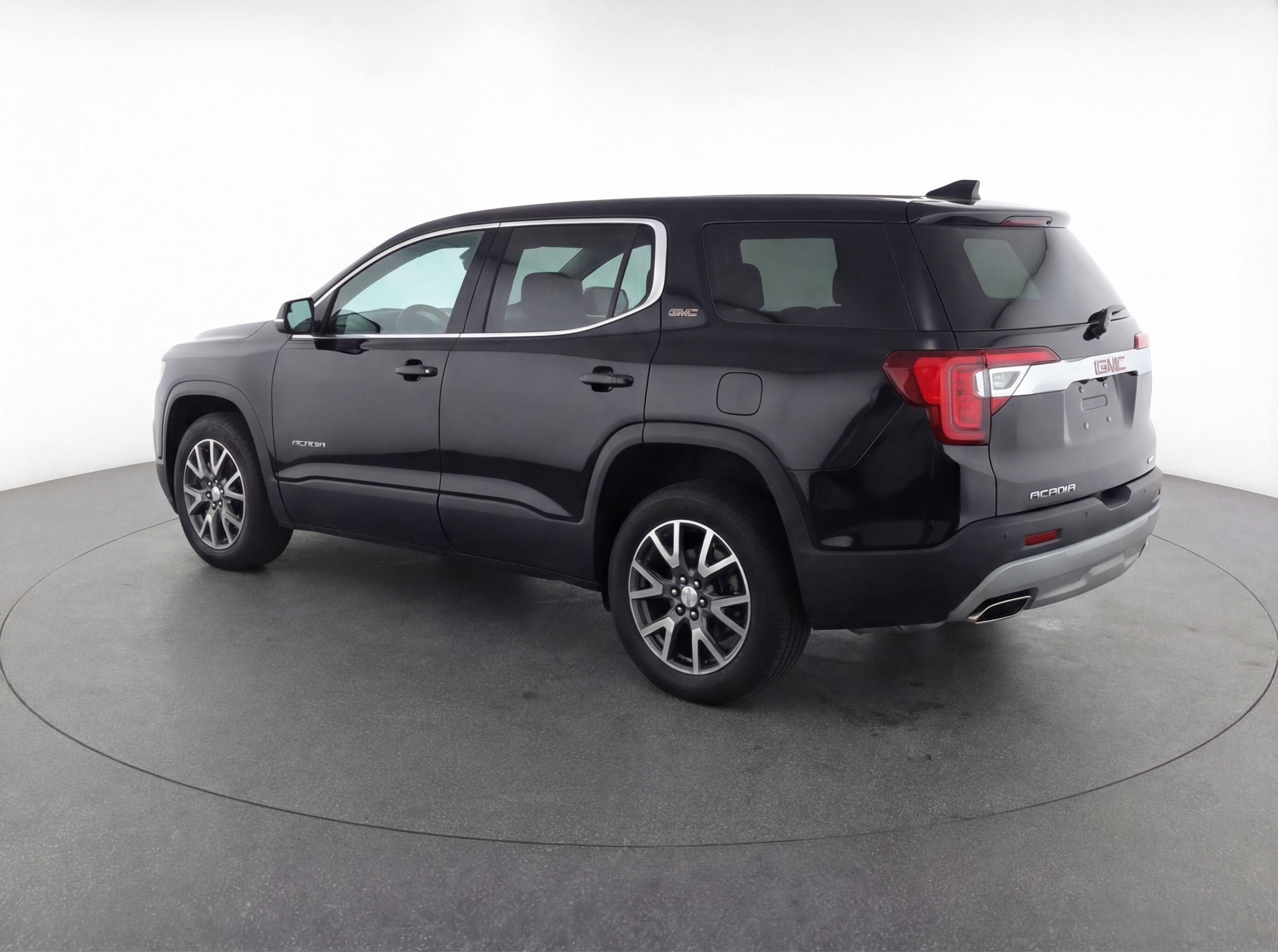 Used 2023 GMC Acadia SLT AWD/4WD image 6